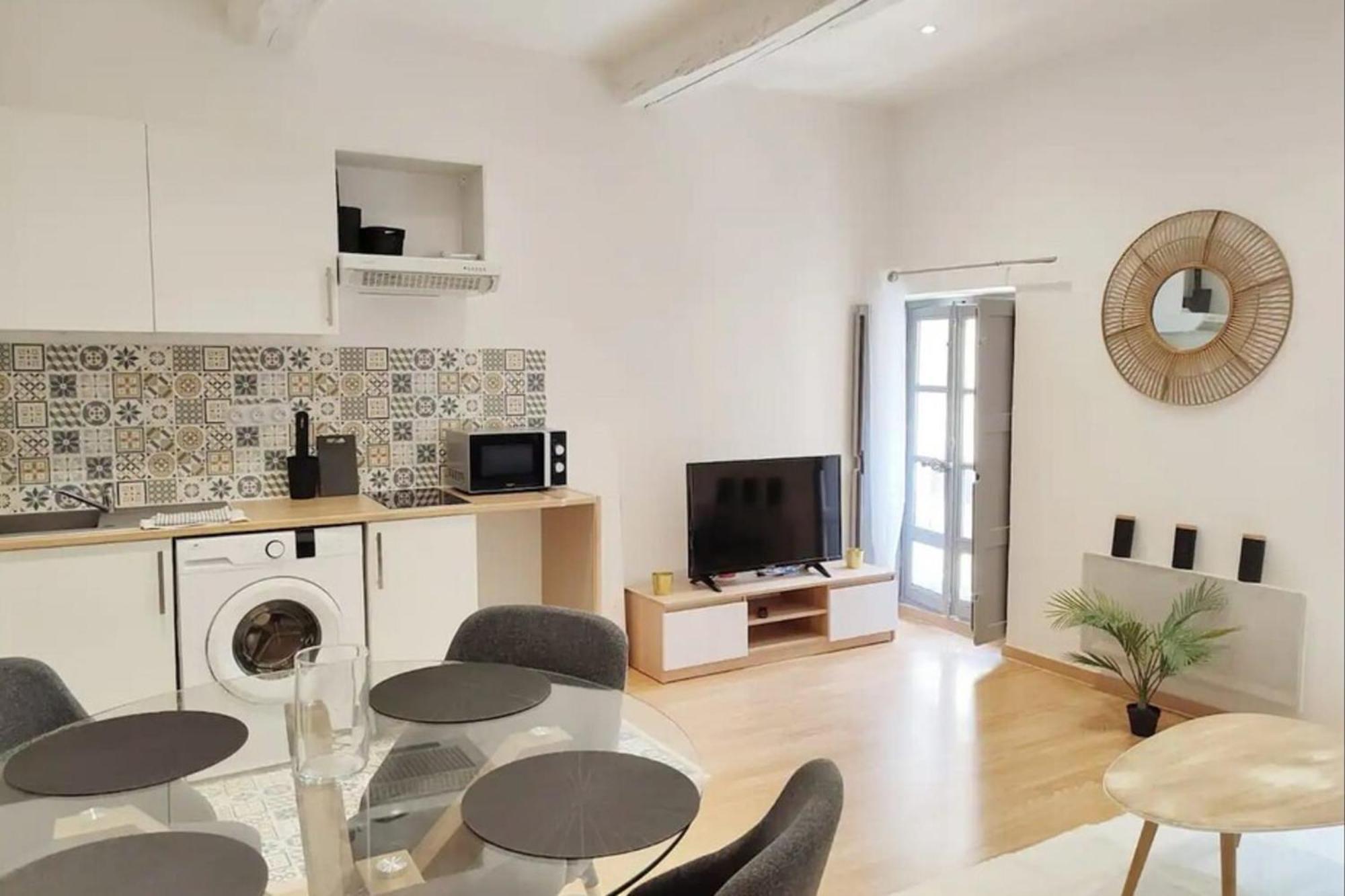 Apartmán Atlas - Arya Nîmes Exteriér fotografie